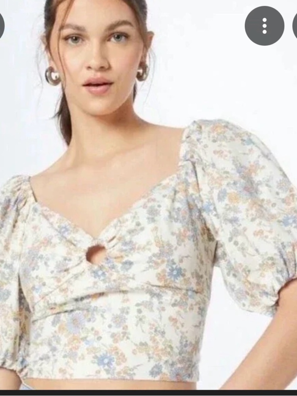 Abercrombie and Fitch v neck cropped puff sleeve blouse